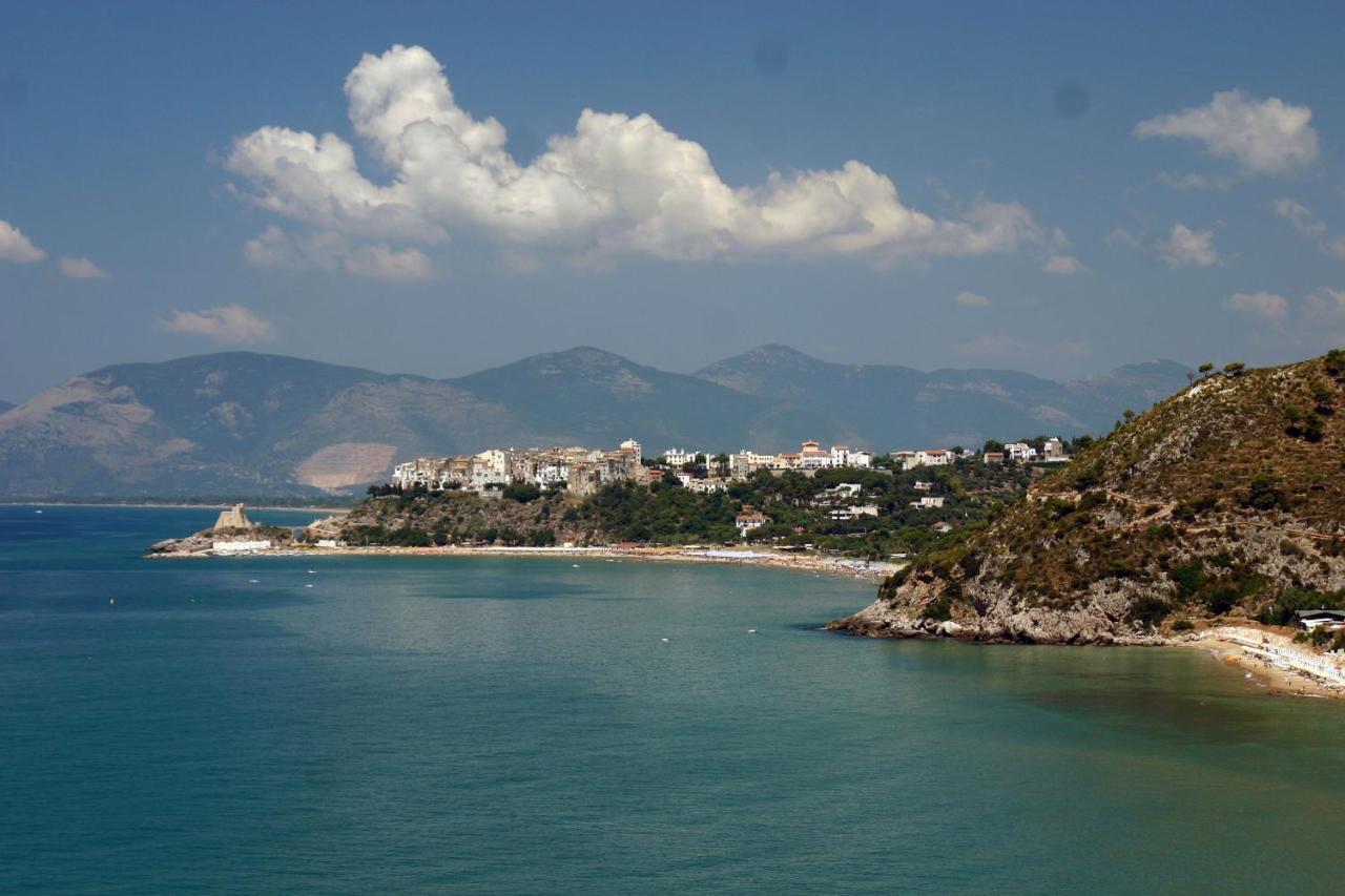 Livingapple Beach 민투르노 외부 사진